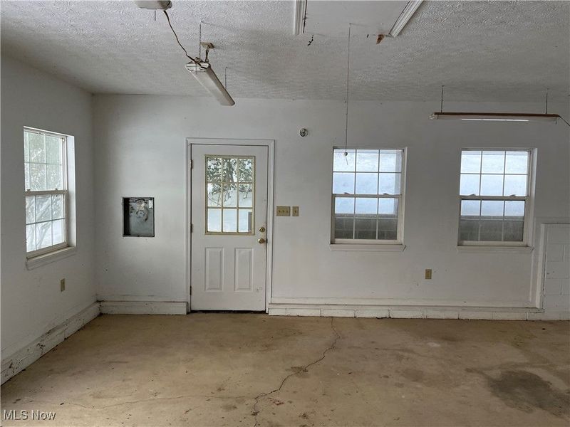 208 Ridgewood Boulevard, Minerva, OH 44657 Photo 7