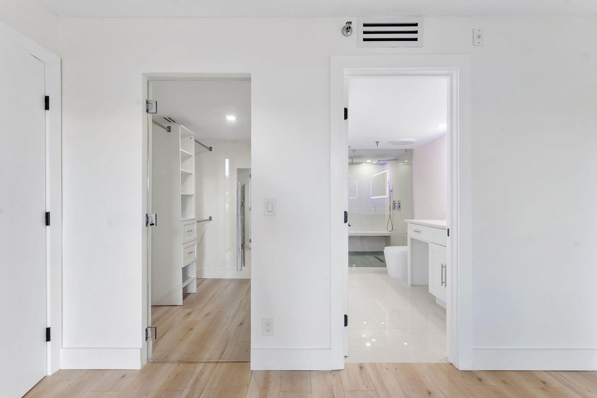 5260 NW 2nd Avenue, Unit 105, Boca Raton, FL 33487 Photo