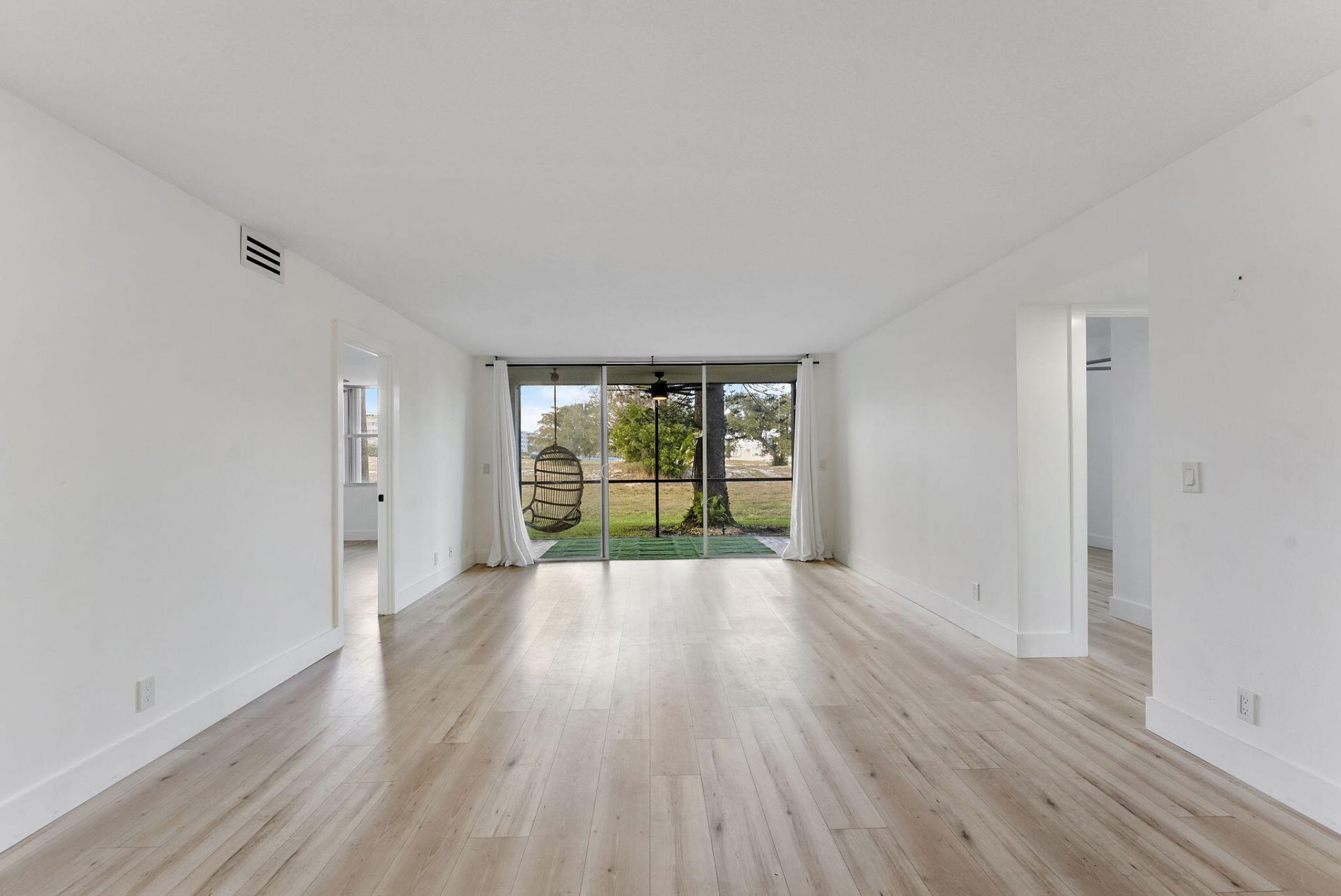 5260 NW 2nd Avenue, Unit 105, Boca Raton, FL 33487 Photo