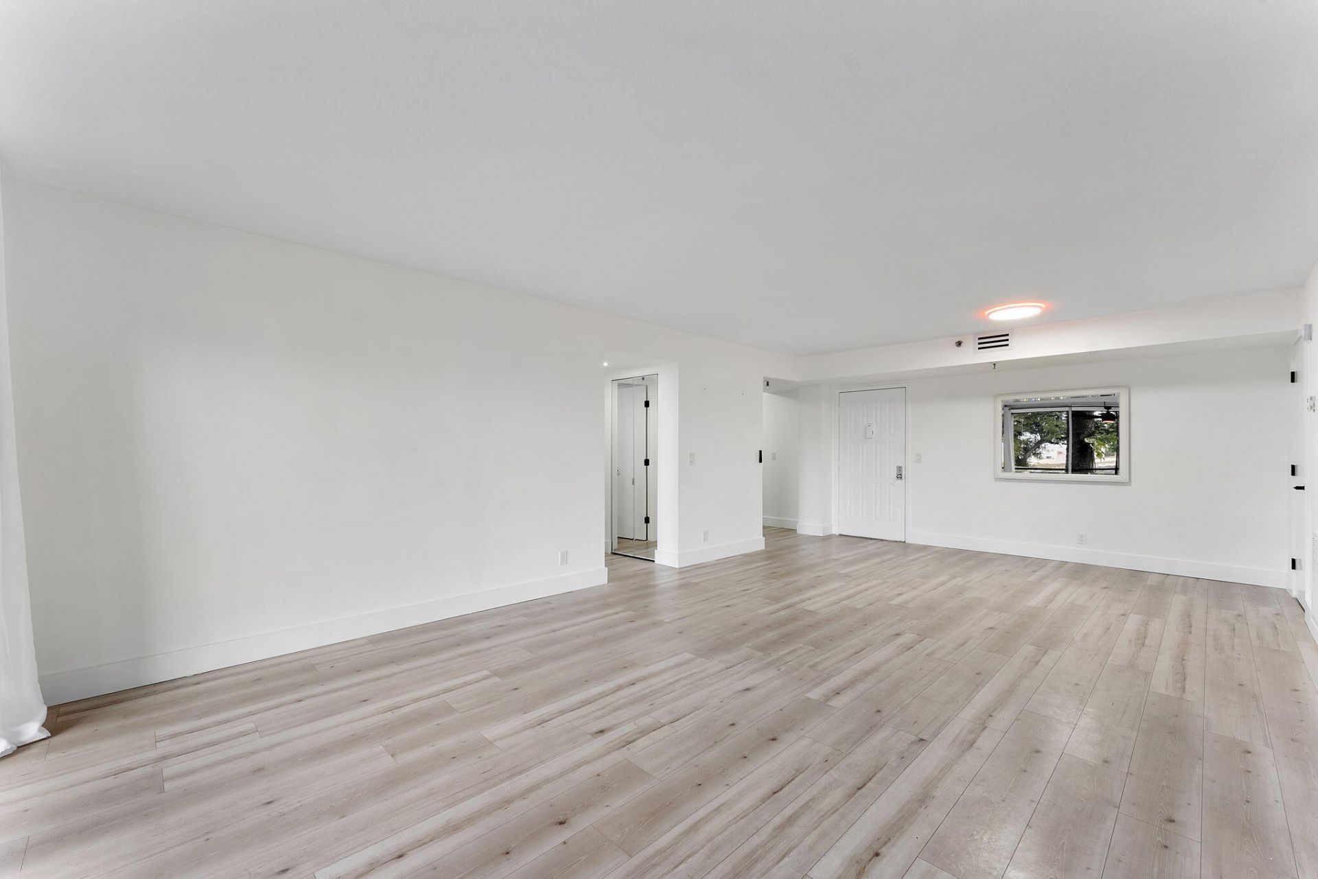 5260 NW 2nd Avenue, Unit 105, Boca Raton, FL 33487 Photo