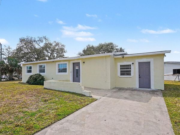 905 Poplar Lane, Melbourne, FL 32901