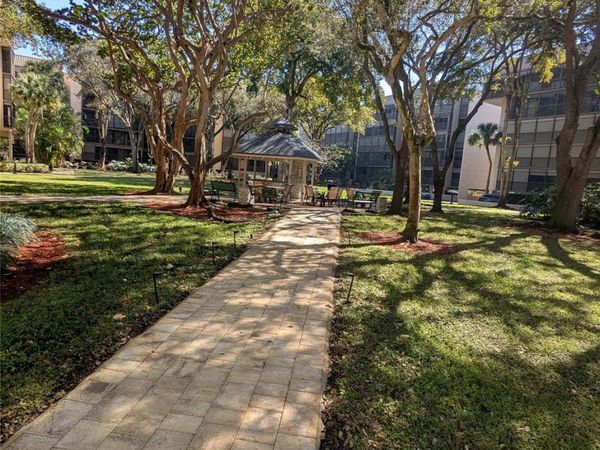 2812 N 46th Ave, Unit G 272, Hollywood, FL 33021