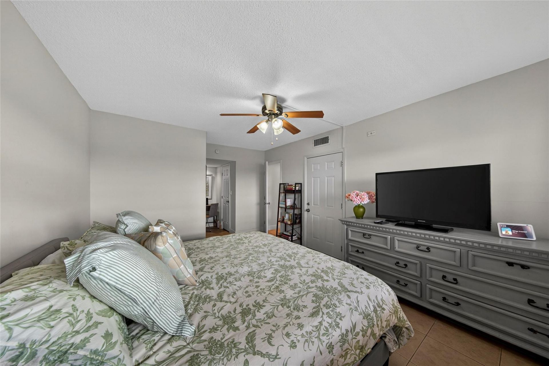 3200 N Palm Aire Drive, Unit 508, Pompano Beach, FL 33069 Photo