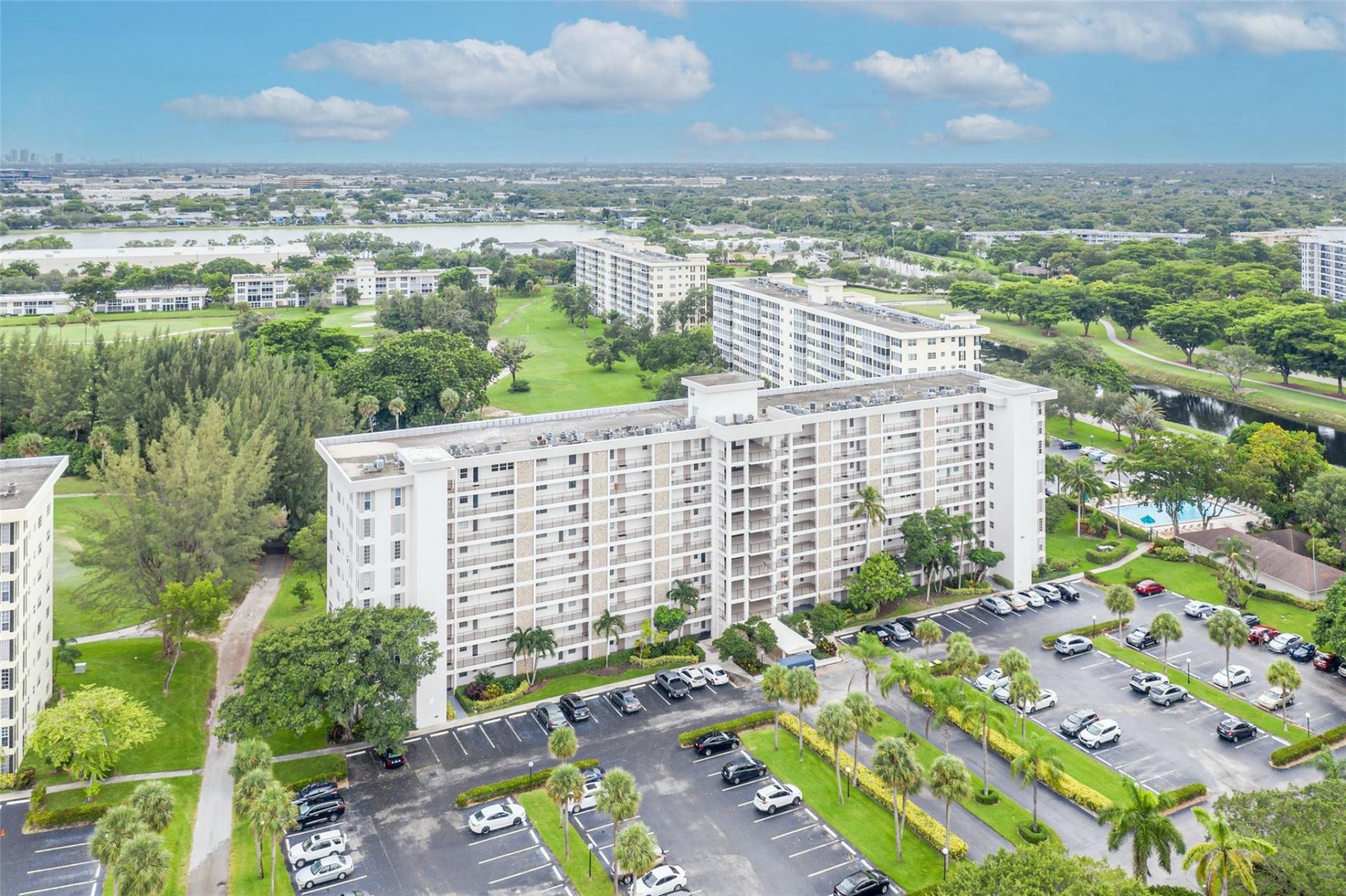 3200 N Palm Aire Drive, Unit 508, Pompano Beach, FL 33069 Photo