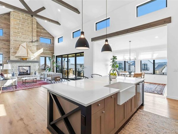 410 Kayak WAY, Austin, TX 78738