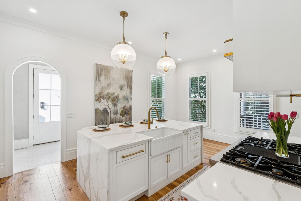 45 Eastlake Road Photo 20