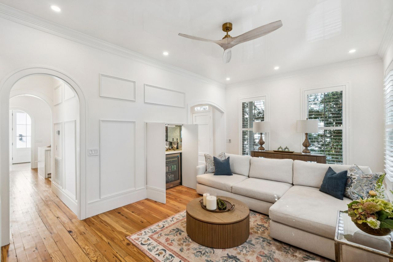 45 Eastlake Road Photo 30