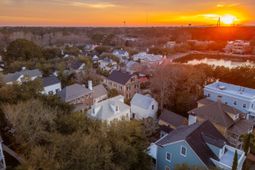 45 Eastlake Road photo 4