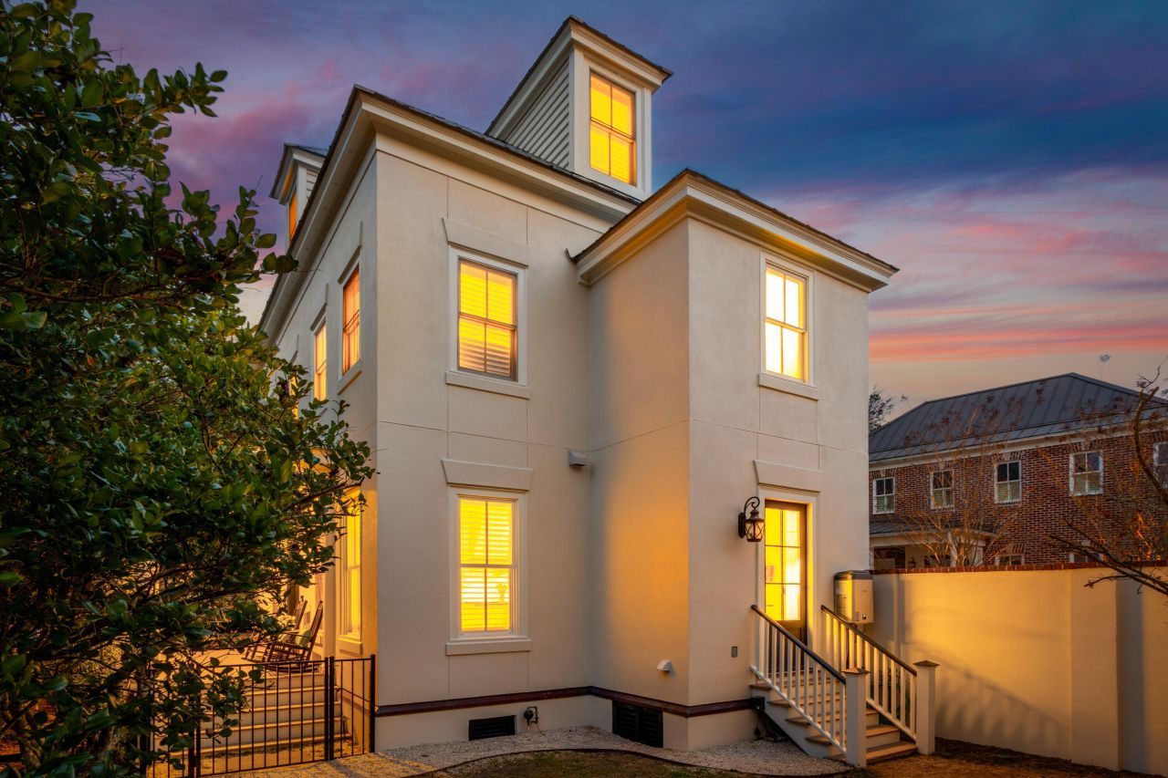 45 Eastlake Road Photo 57