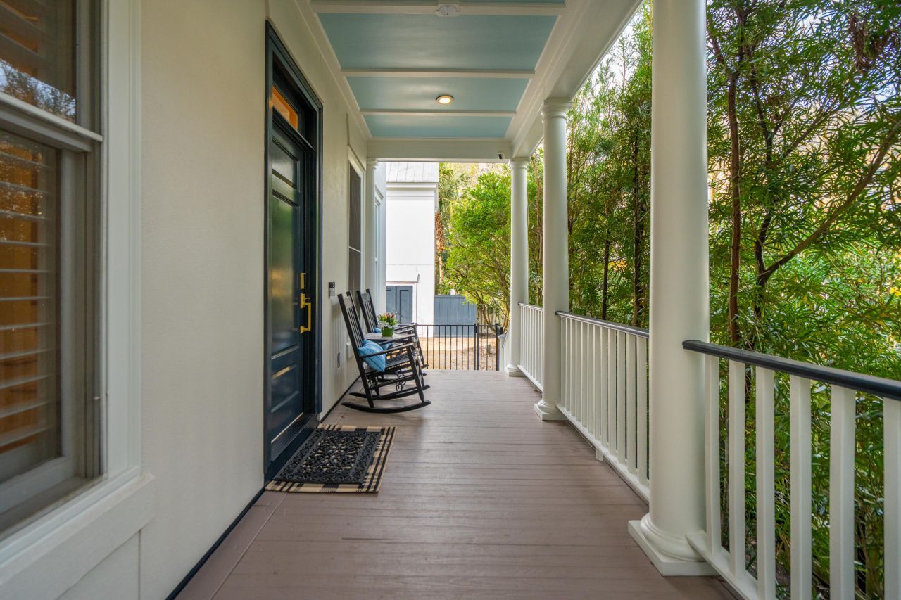 45 Eastlake Road Photo 6