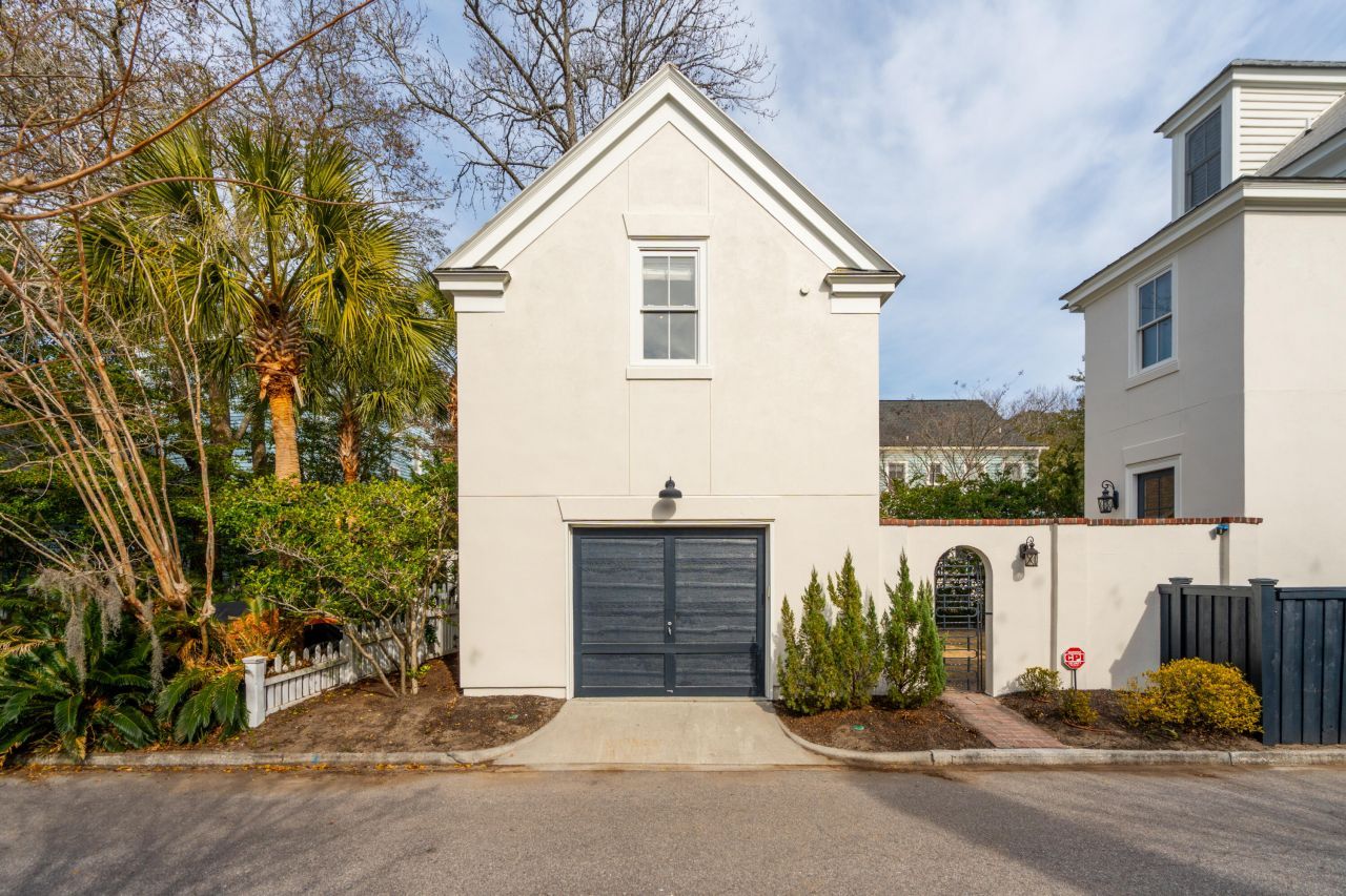 45 Eastlake Road Photo 77