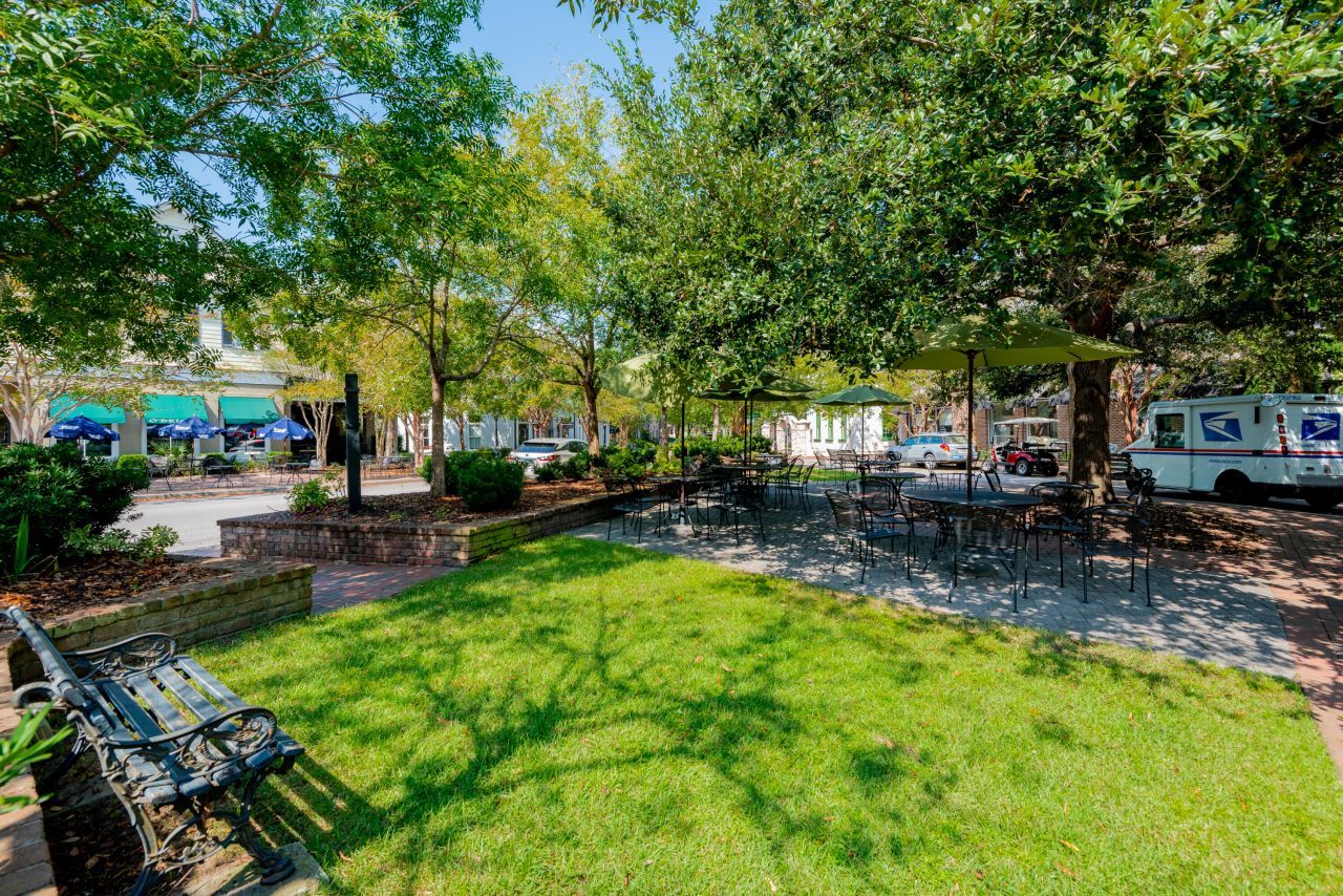 45 Eastlake Road Photo 86