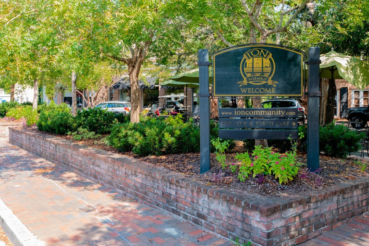 45 Eastlake Road Photo 88