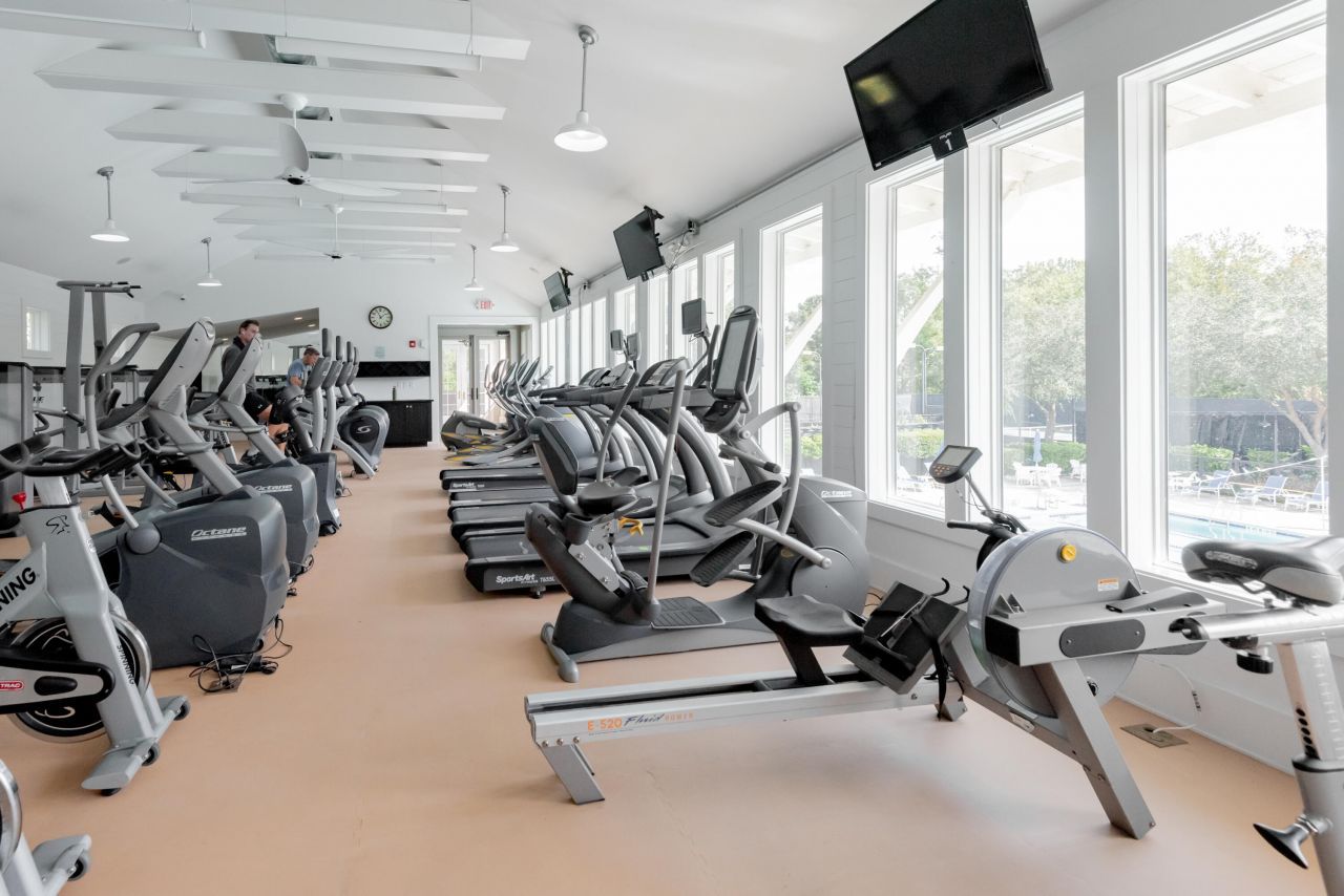 45 Eastlake Road Photo 95