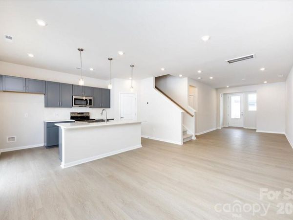 2316 Endeavor Run, Charlotte, NC 28269