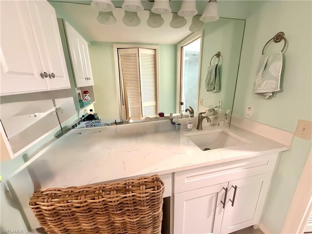 7380 Saint Ives Way, Unit 1204, Naples, FL 34104 Photo