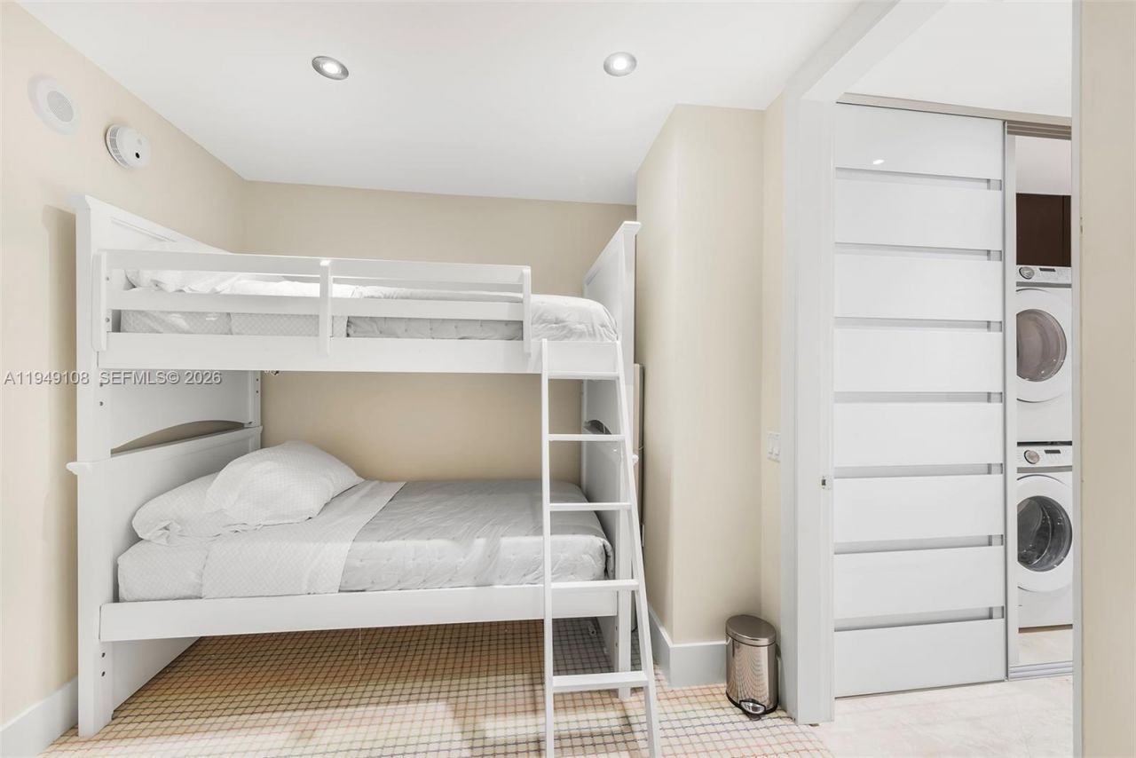 5959 Collins Ave, Unit 606, Miami Beach, FL 33140 Photo