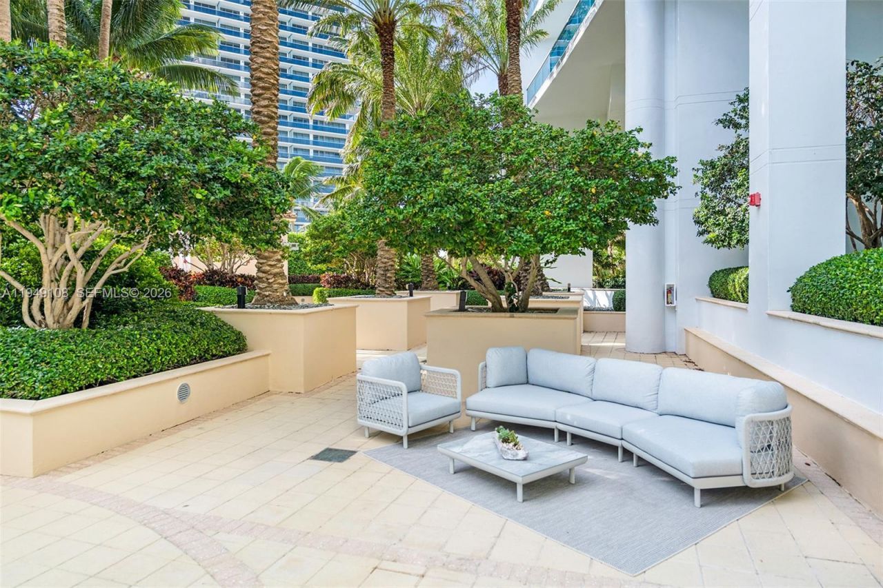 5959 Collins Ave, Unit 606, Miami Beach, FL 33140 Photo