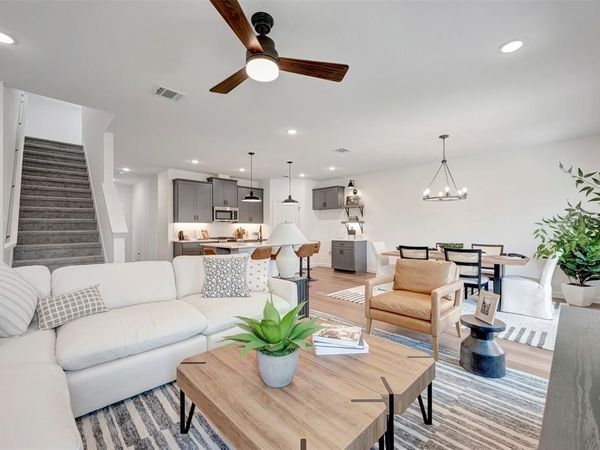 532 Brookside Drive, Van Alstyne, TX 75495