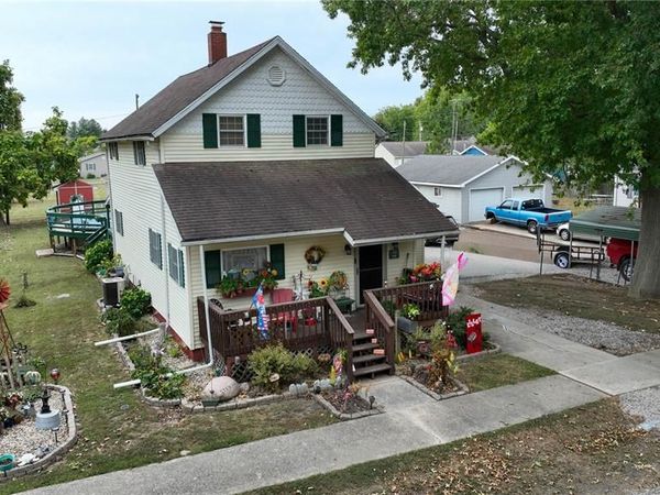 506 Garfield Street, Mount Olive, IL 62069