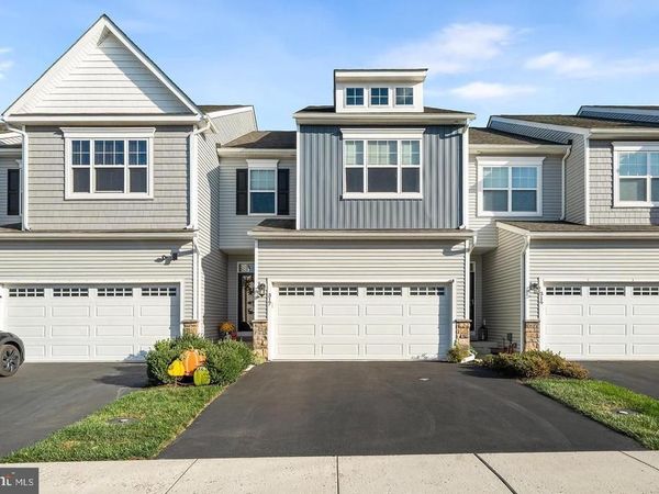 317 RIDGEWOOD DRIVE, ROYERSFORD, PA 19468