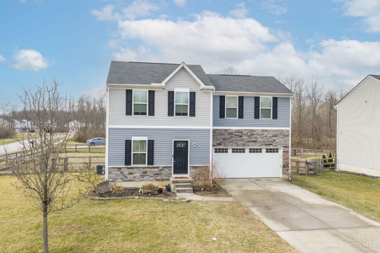 6300 Heatherwood Drive, Goshen Twp, OH 45140 Main Photo