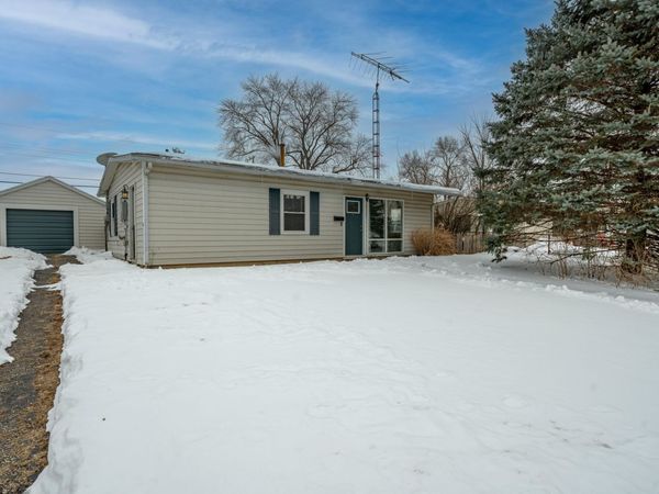 227 Rawson Drive, New Carlisle, OH 45344