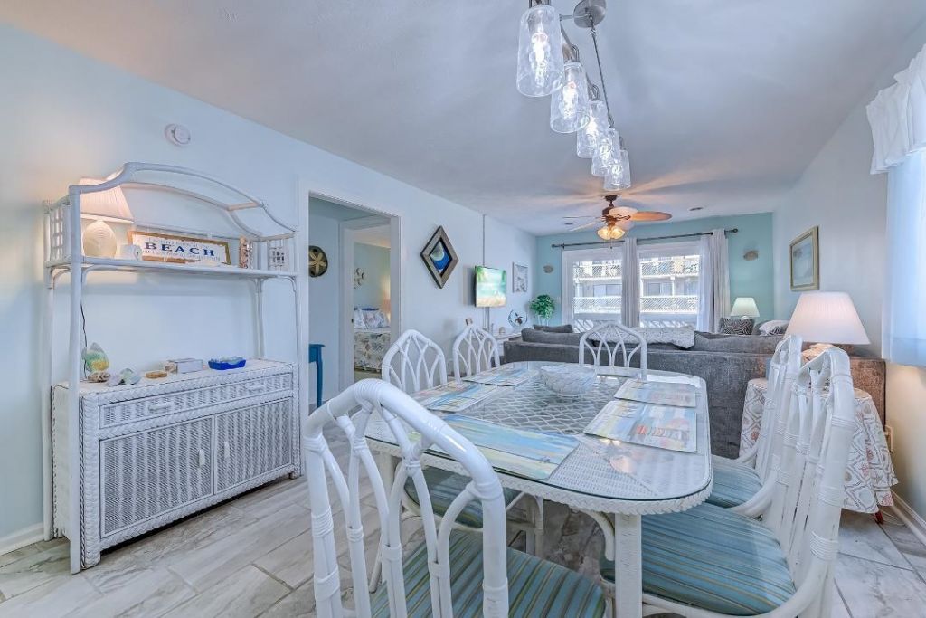 206 Maison Dr.  Photo 11