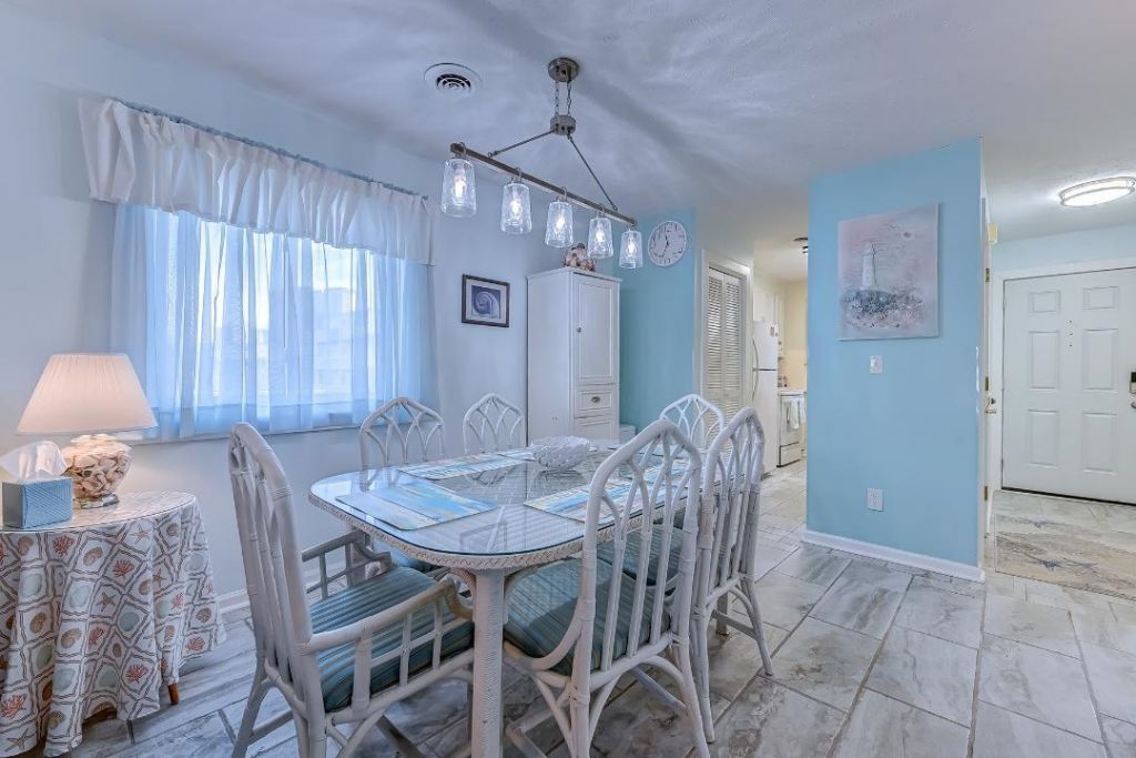 206 Maison Dr.  Photo 12