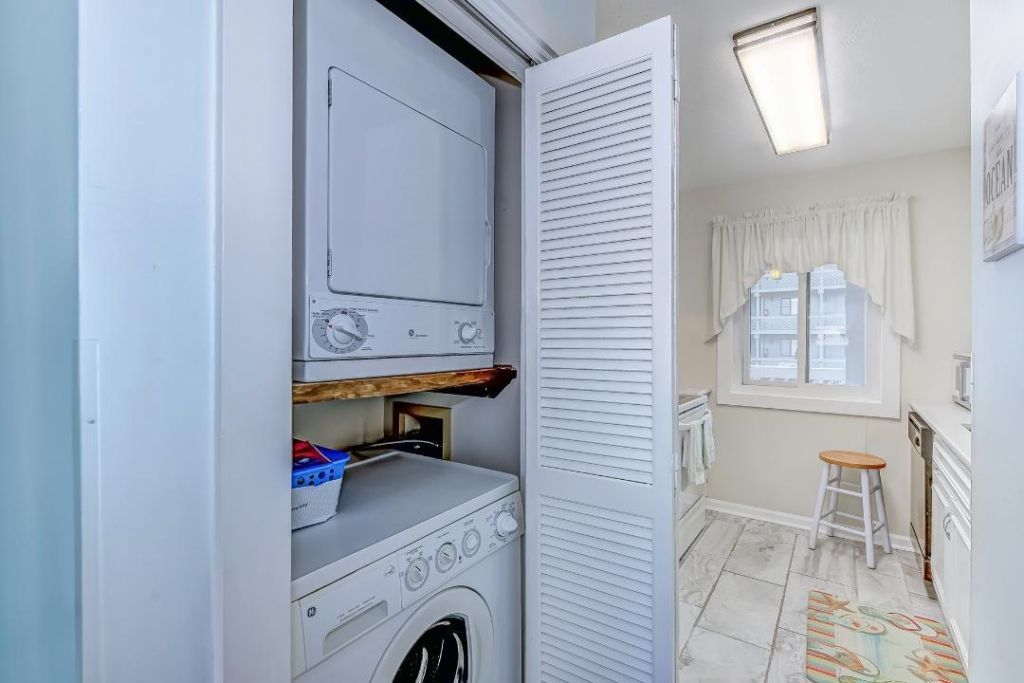 206 Maison Dr.  Photo 6