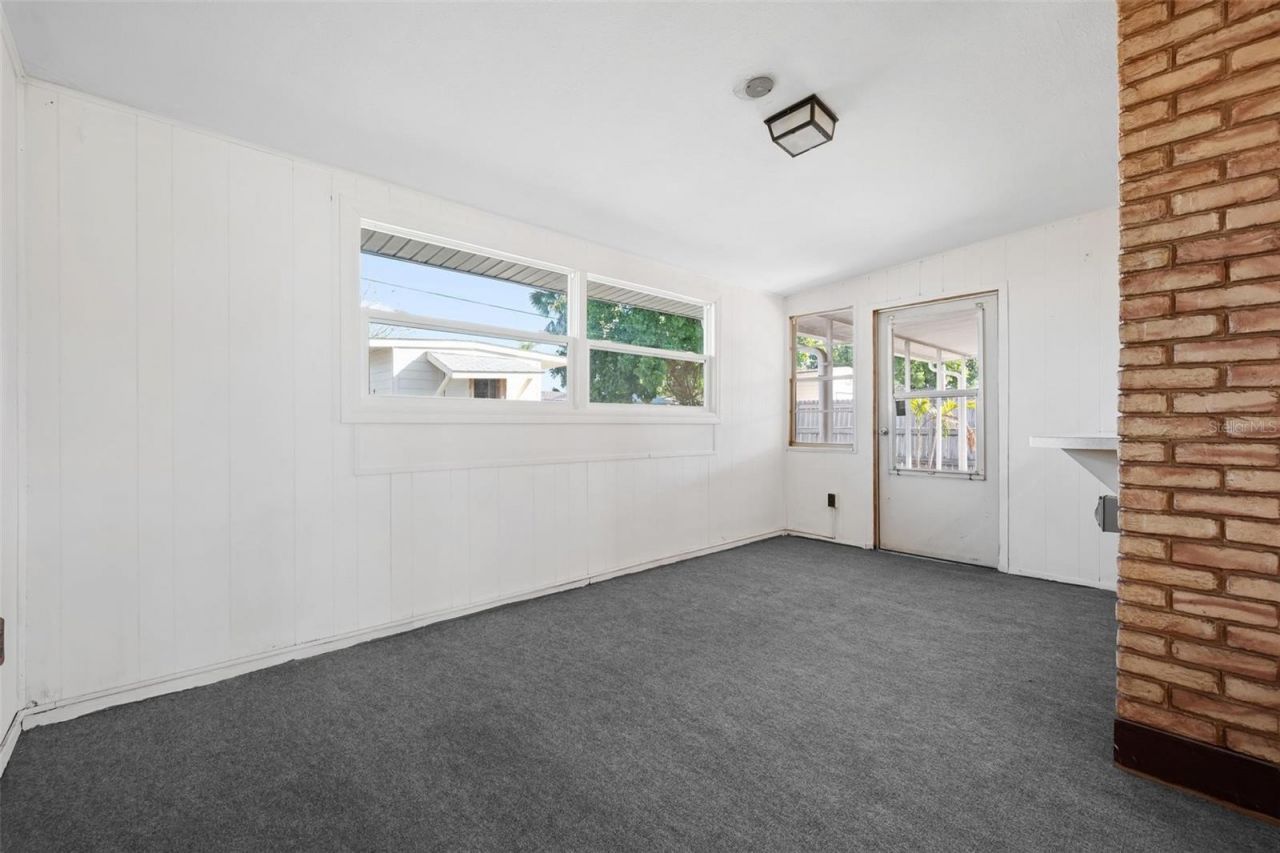 2806 Oxford Drive W, Bradenton, FL 34205 Photo