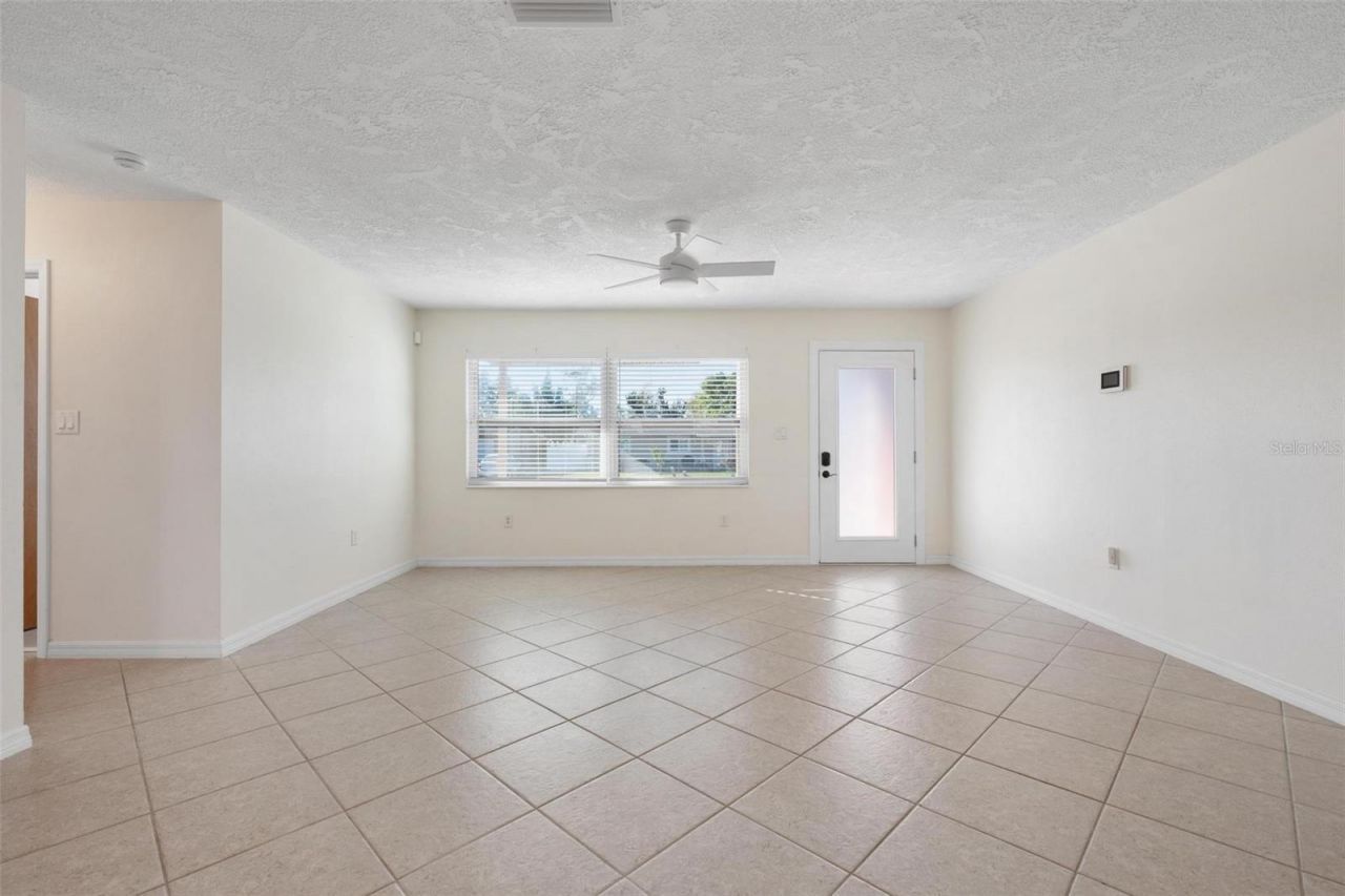 2806 Oxford Drive W, Bradenton, FL 34205 Photo