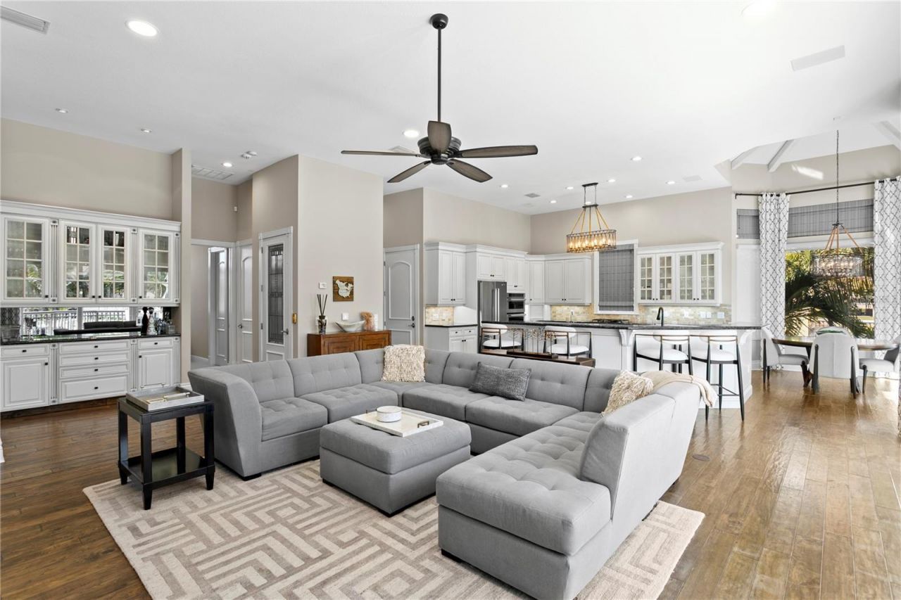 6103 Pasadena Point Boulevard S, Gulfport, FL 33707 Photo