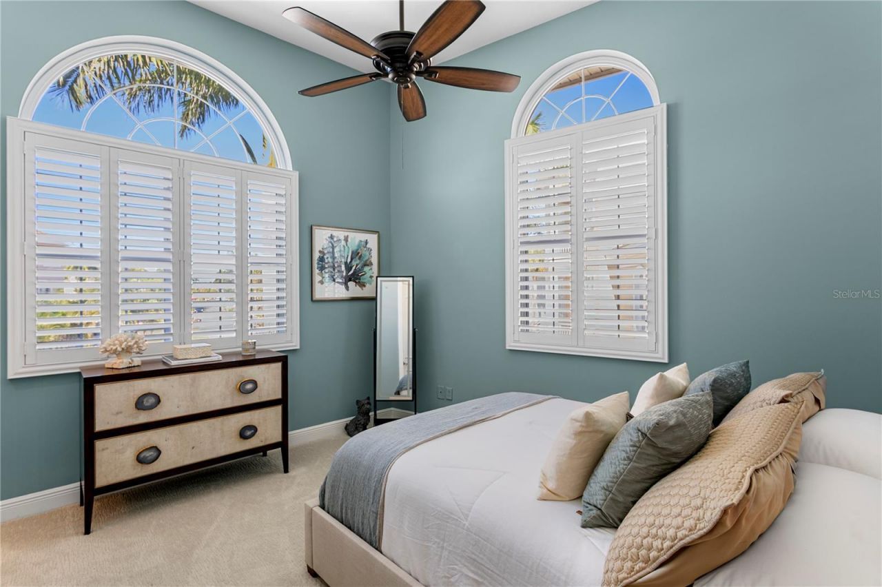 6103 Pasadena Point Boulevard S, Gulfport, FL 33707 Photo