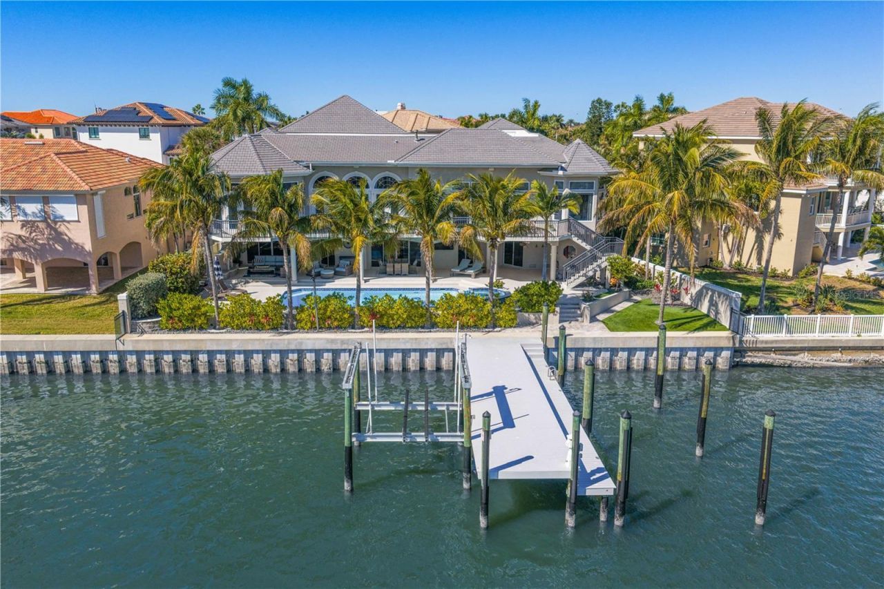 6103 Pasadena Point Boulevard S, Gulfport, FL 33707 Photo