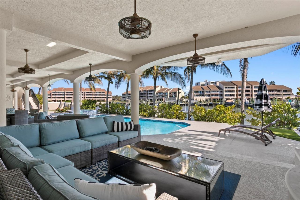 6103 Pasadena Point Boulevard S, Gulfport, FL 33707 Photo