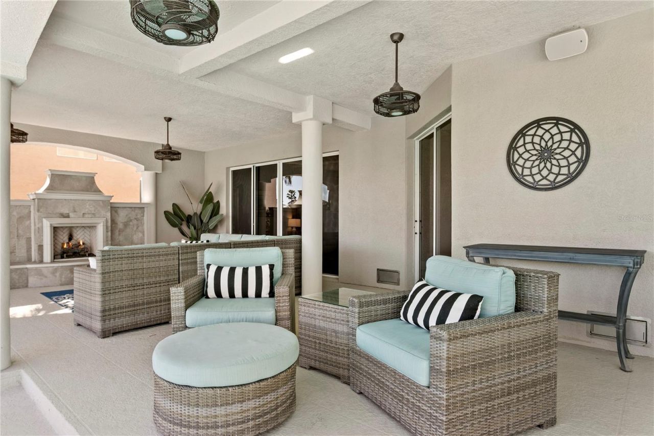 6103 Pasadena Point Boulevard S, Gulfport, FL 33707 Photo