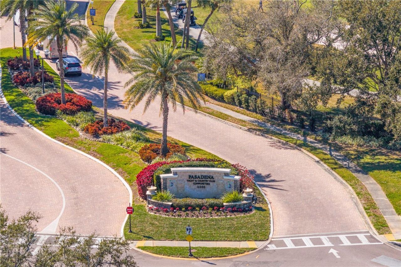 6103 Pasadena Point Boulevard S, Gulfport, FL 33707 Photo