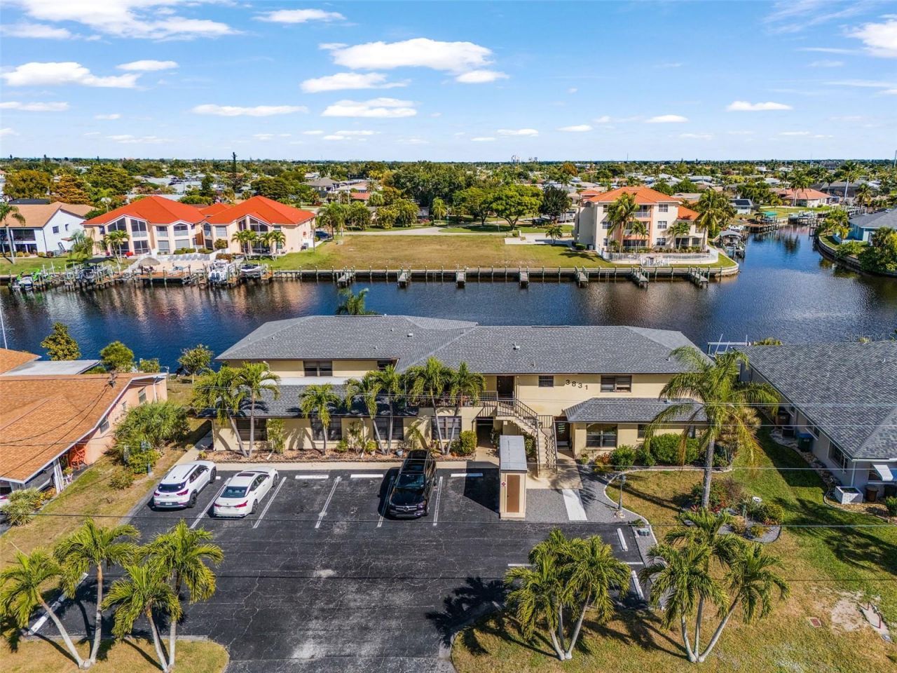 3831 SE 11th Place, Unit 101, Cape Coral, FL 33904 Photo