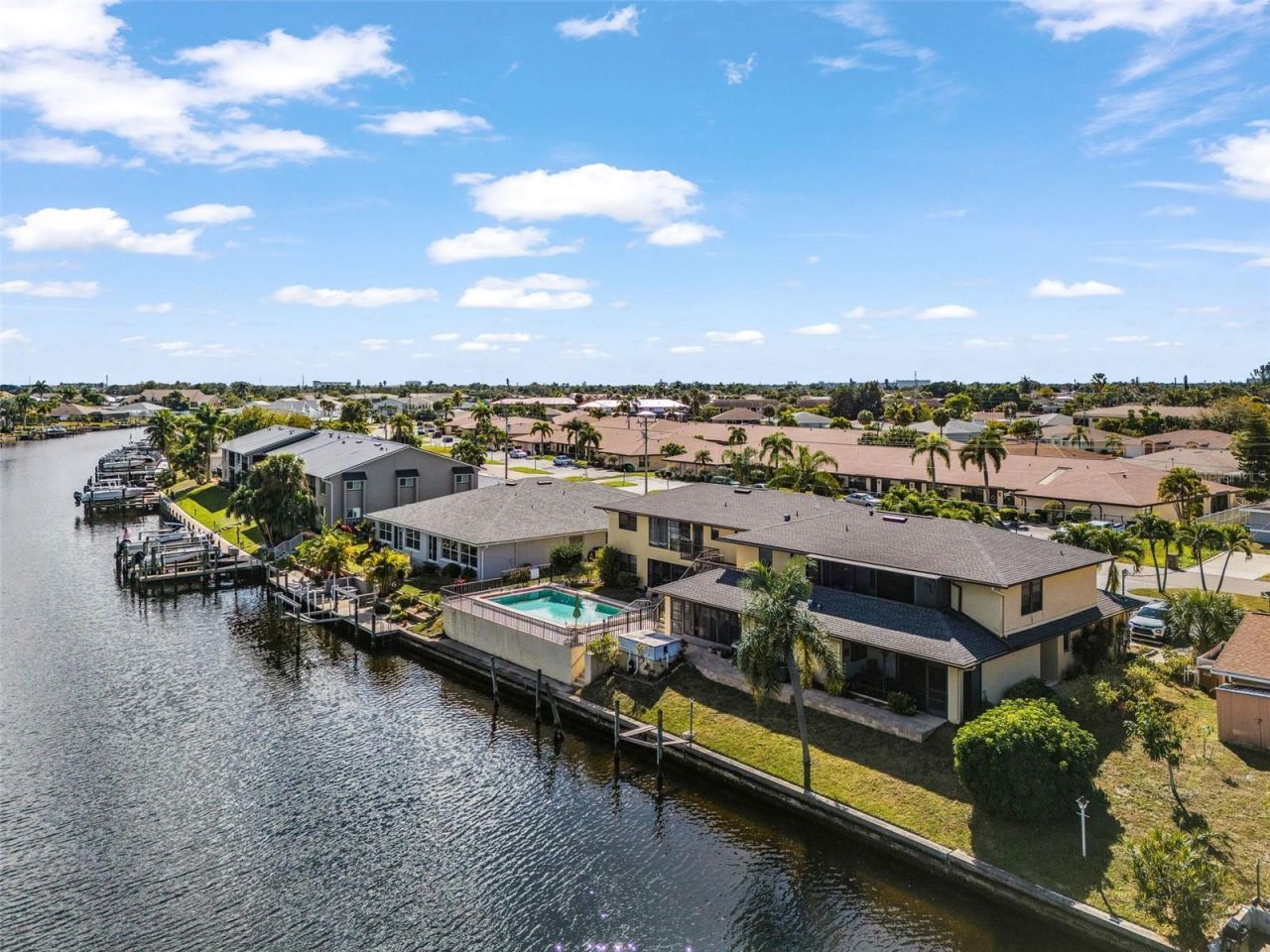 3831 SE 11th Place, Unit 101, Cape Coral, FL 33904 Photo