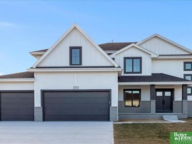 5709 N 198th Street, Omaha, NE 68022