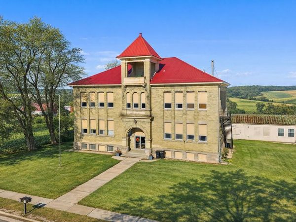 348 W 1st STREET, Waldo, WI 53093