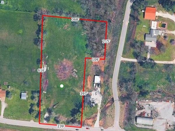 DTB 1st Avenue , Bentonville, AR 72713