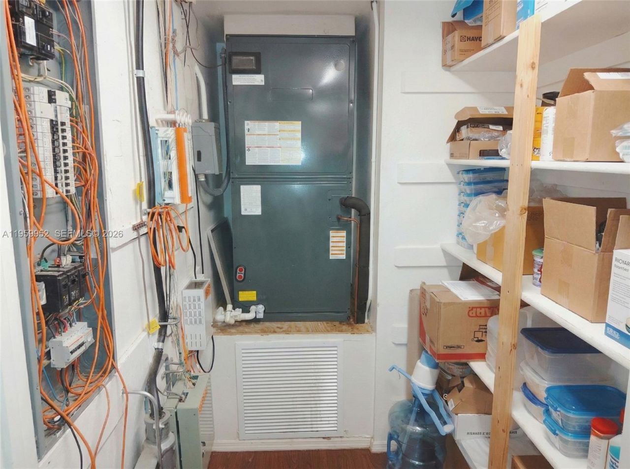 5030 N Courtenay Parkway, Merritt Island, FL 32953 Photo