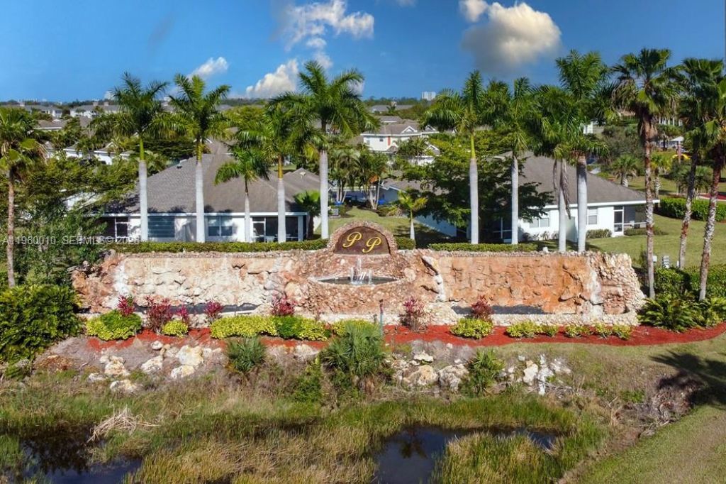 4246 Liron Ave, Unit 203, Fort Myers, FL 33916 Photo