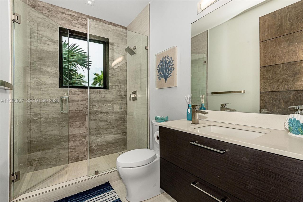 68 Mutiny Pl, Key Largo, FL 33037 Photo