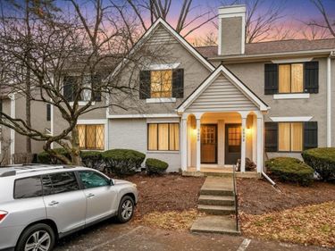 3050 Cooper Bluff Drive, Columbus, OH 43231