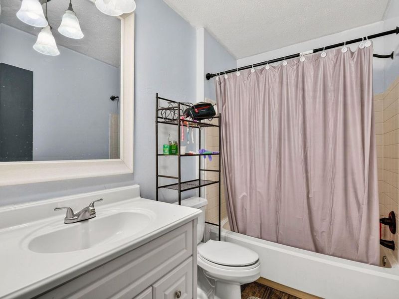 3050 Cooper Bluff Drive, Columbus, OH 43231 Photo 17