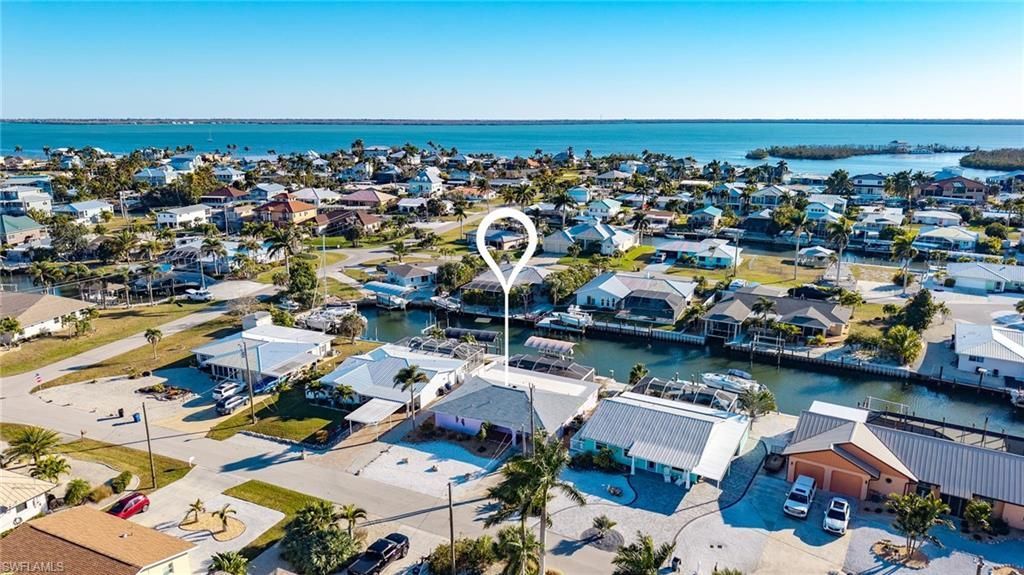 3693 Ruby Ave, Saint James City, FL 33956 Photo