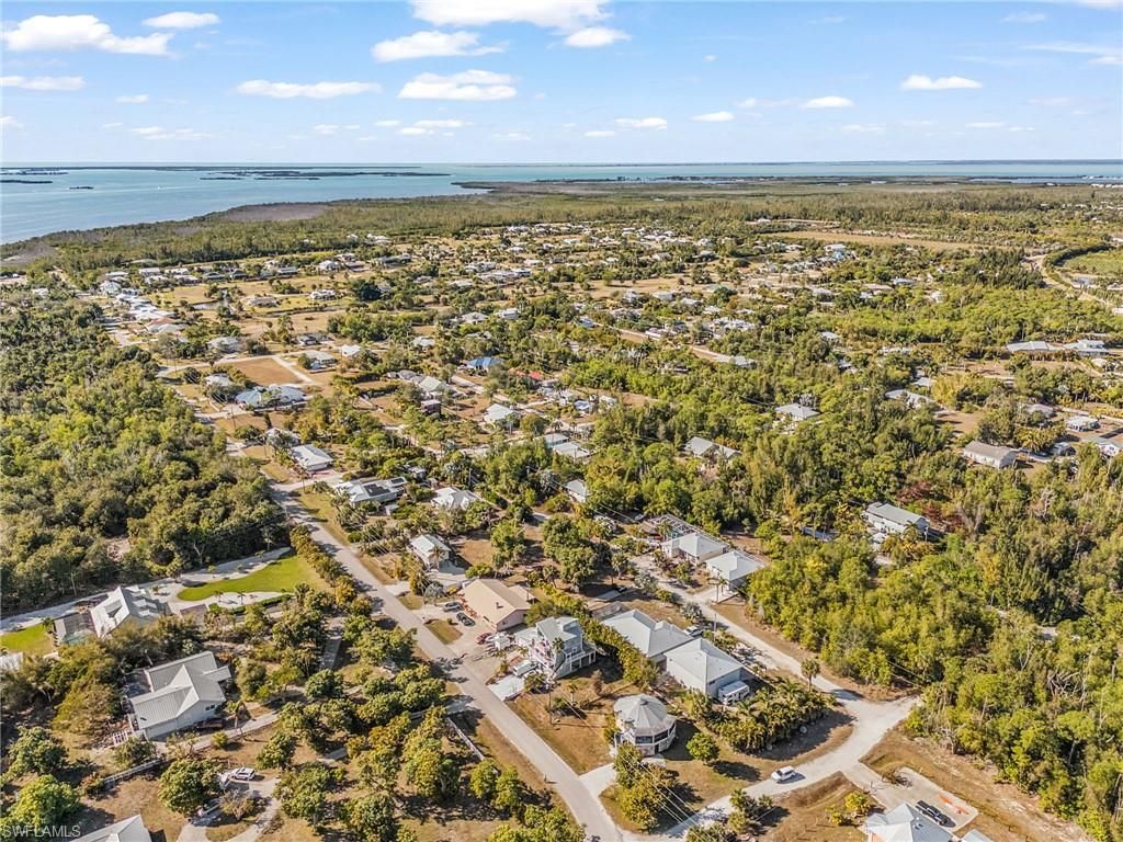 7250 Caloosa Dr, Bokeelia, FL 33922 Photo